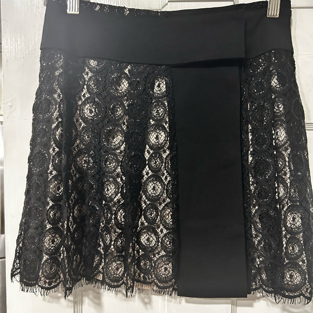 Black Lace Skirt, DVF nwot, sz 2